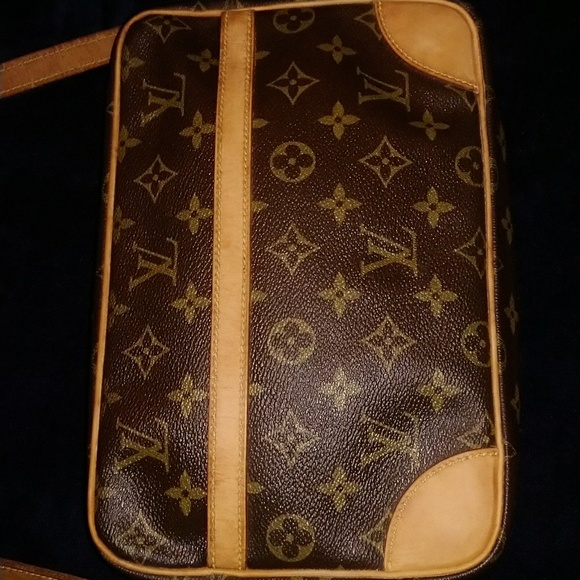 Louis Vuitton Trocadero 27 crossbody bag - Picture 3 of 4